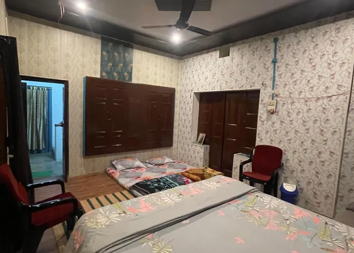 Swastik Home Stay Ravindpuri